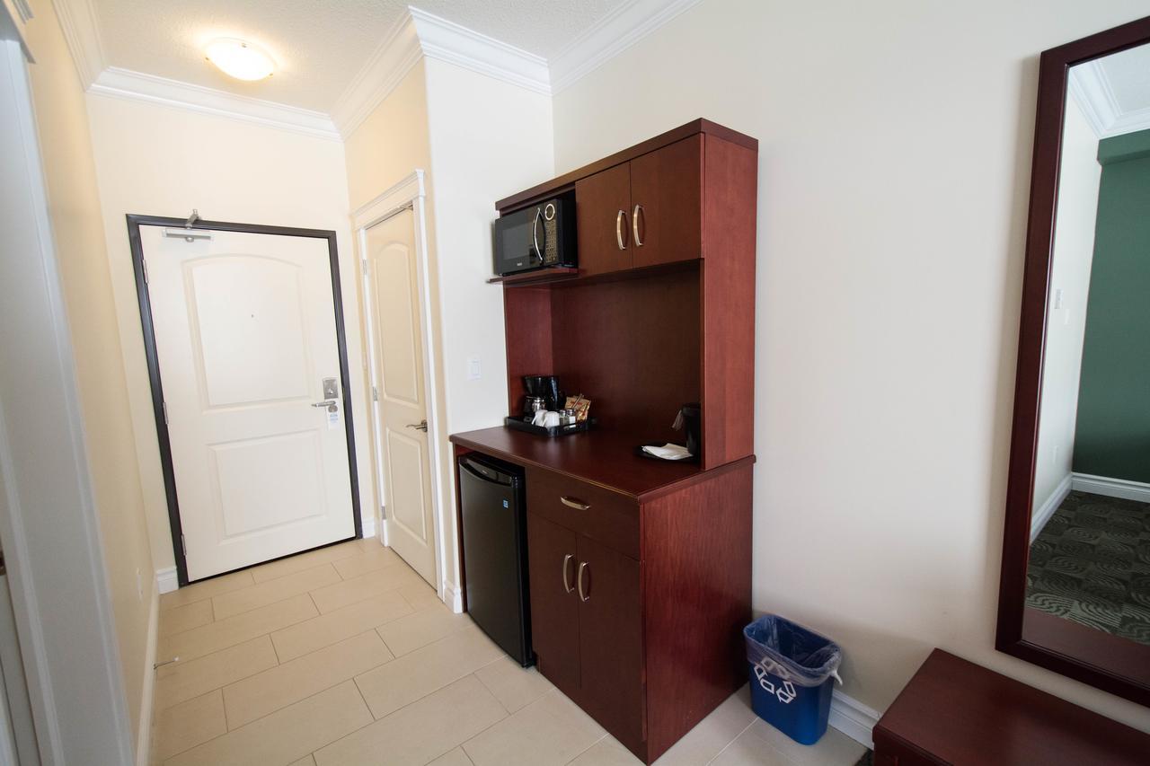 Nova Inn Manning Екстер'єр фото