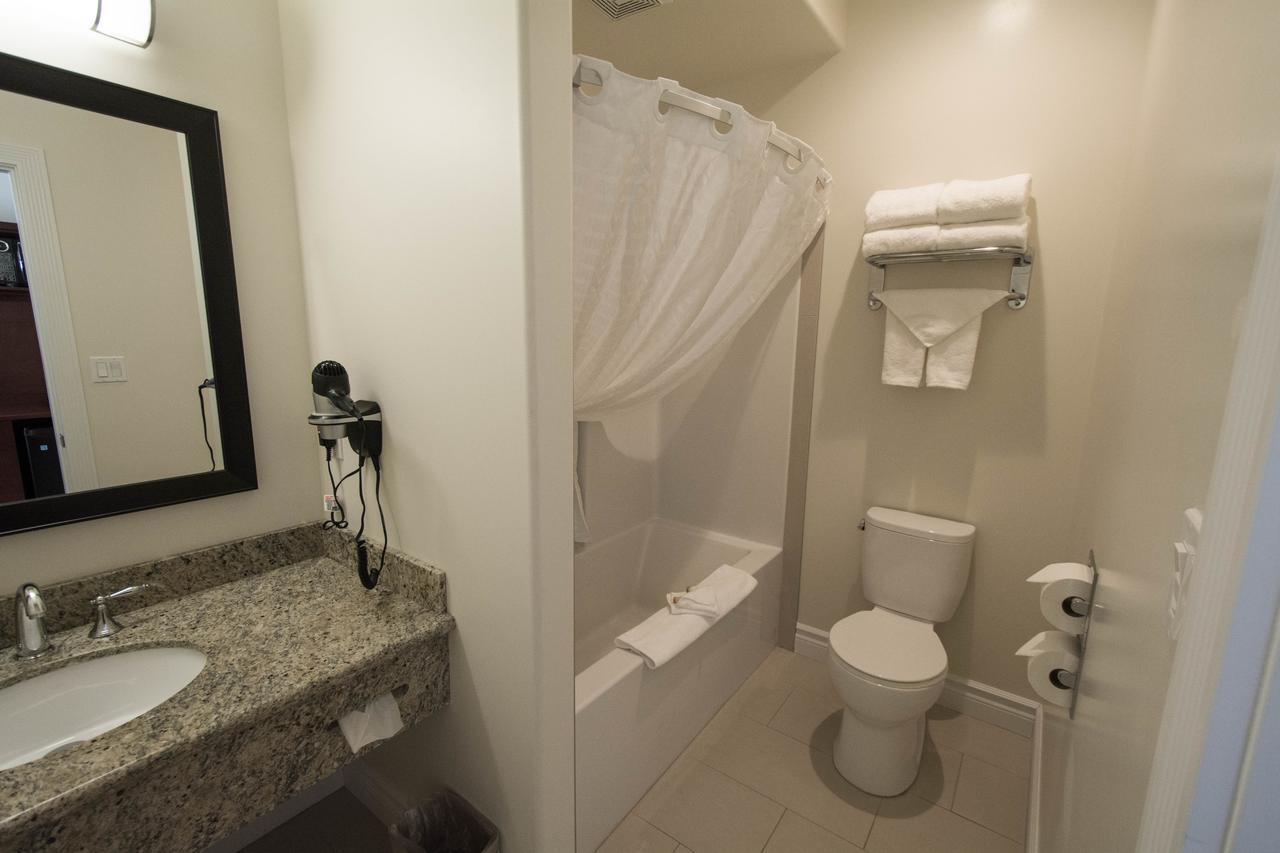 Nova Inn Manning Екстер'єр фото